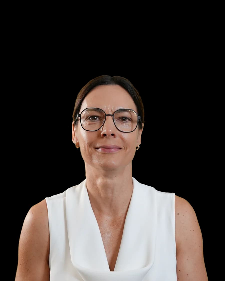 Silvia, Lohnbuchhaltung, Finanzbuchhaltung und Verwaltung